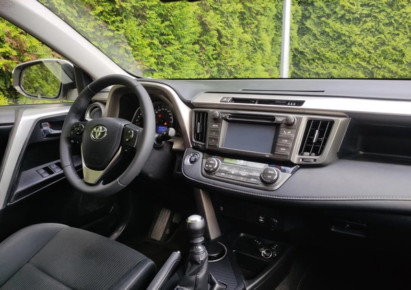 Toyota RAV4 cena 47900 przebieg: 246000, rok produkcji 2013 z Jutrosin małe 154